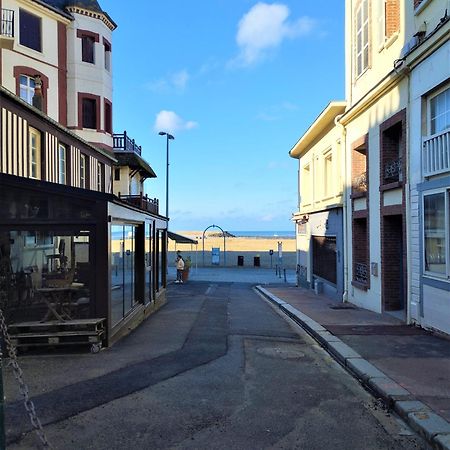 Le Capitaine Jack Appartement Trouville-sur-Mer Buitenkant foto